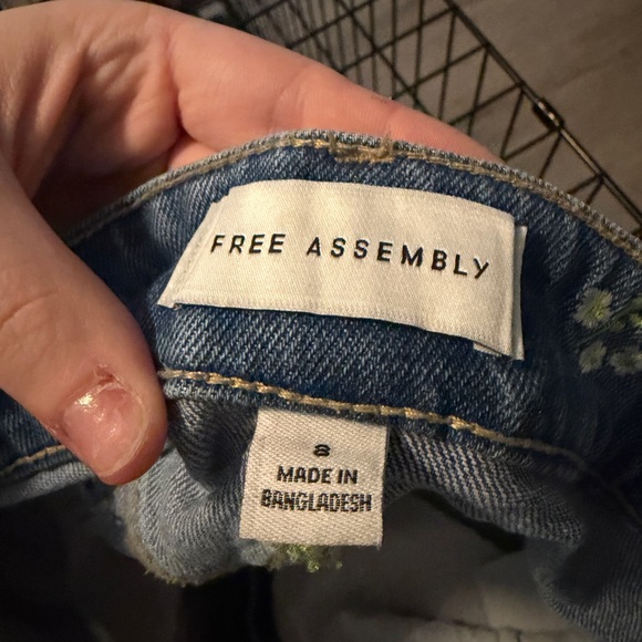 Straight-Leg Light Blue Jeans with Yellow Floral Embroidery - Picture 3 of 4